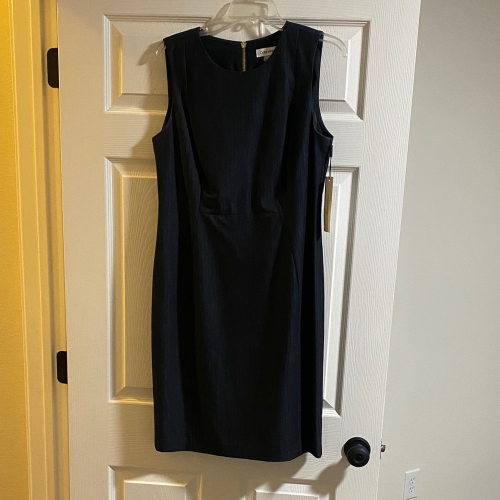 Calvin Klein Classic sleeveless sheath Dress
